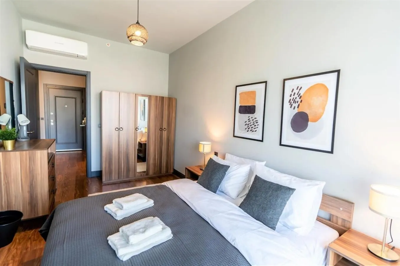 Apartment Bright And Modern Apt With Stunning City View Istanbul Turkey